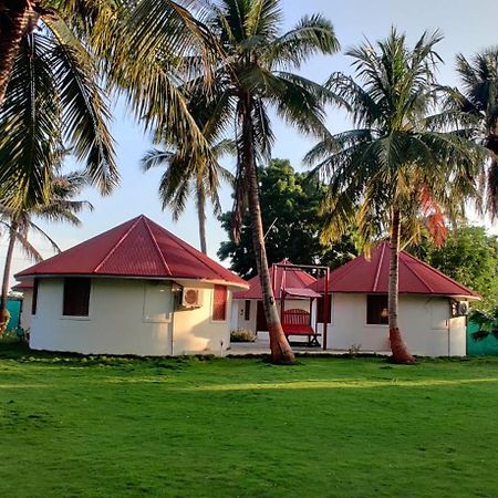 Stay Guru Resort Farm Villa Bhuj Exterior photo
